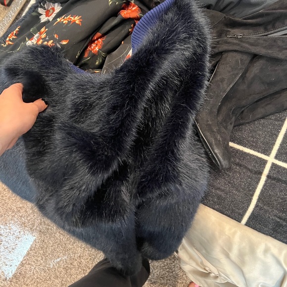 Navy ARATTA Fur Jacket Reversible Floral Lining - Picture 2 of 8